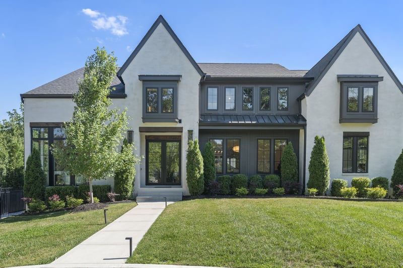 935 Battery Ln, Nashville, TN 37220