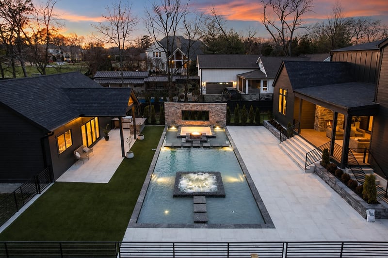 935 Battery Ln, Nashville, TN 37220