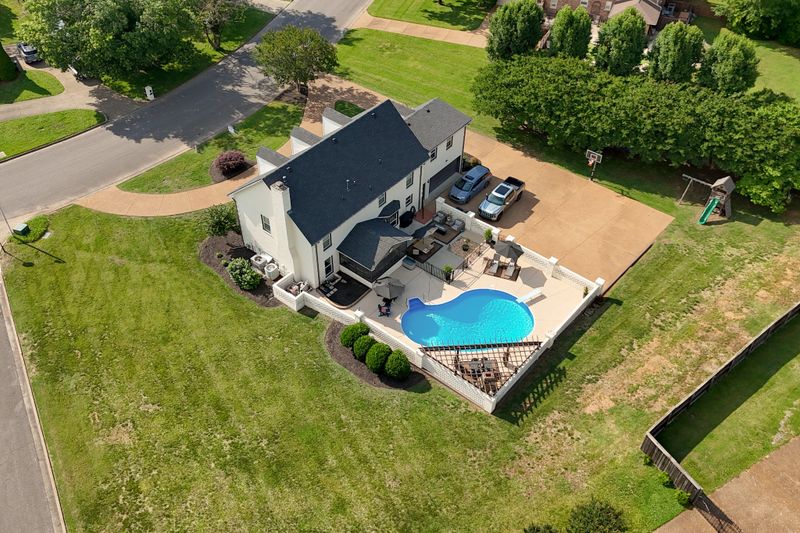 2520 Shannon Dr, Murfreesboro, TN 37129