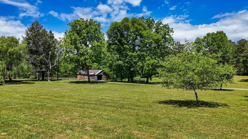 321 Dillon Dr, Rising Fawn, GA 30738