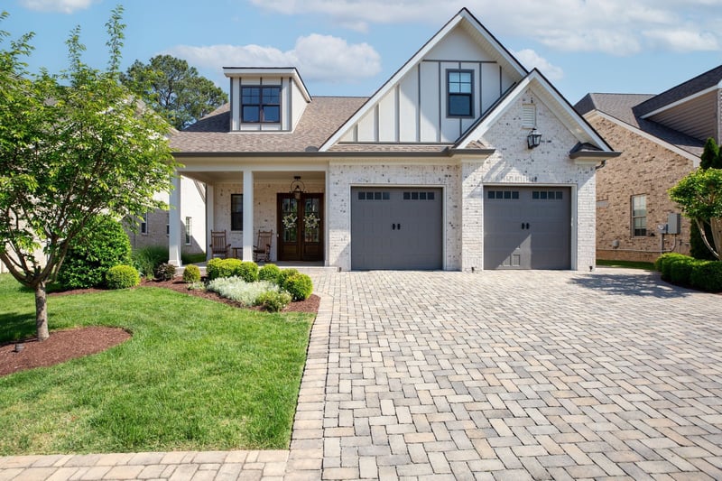2111 White Poplar Ct, Murfreesboro, TN 37130