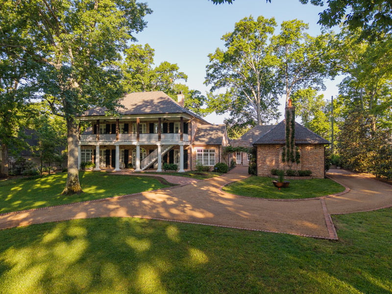 6108 Robin Hill Rd, Nashville, TN 37205