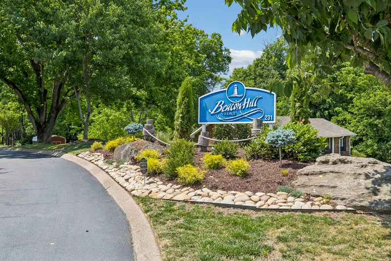 231 Green Harbor Rd #3, Old Hickory, TN 37138