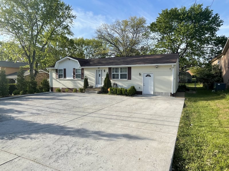 708 Richards Rd, Antioch, TN 37013