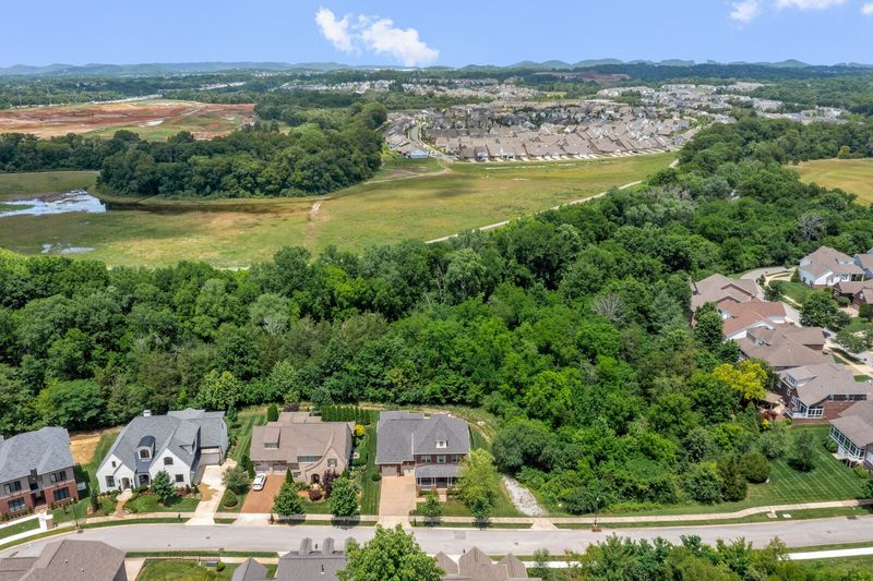 367 Circuit Rd, Franklin, TN 37064