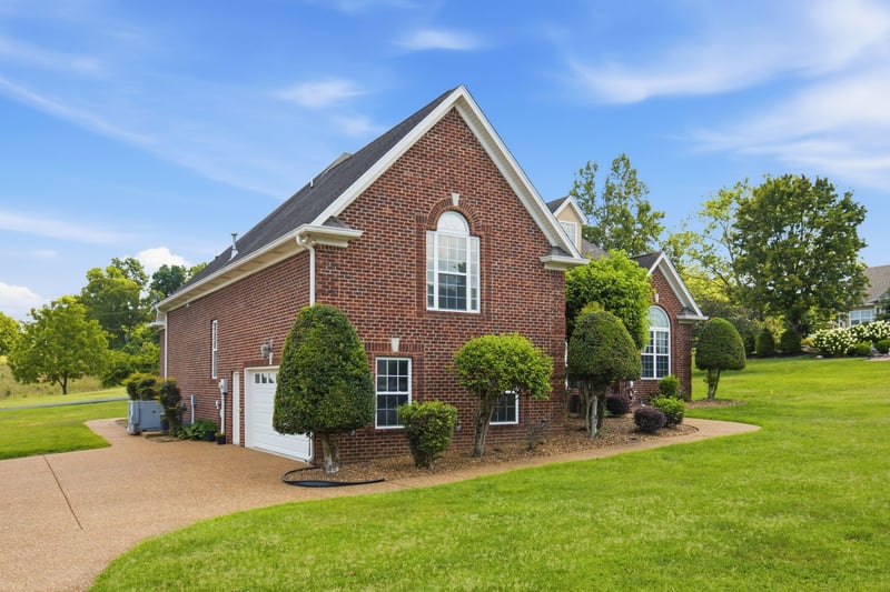 103 Lexington Dr, Lebanon, TN 37087