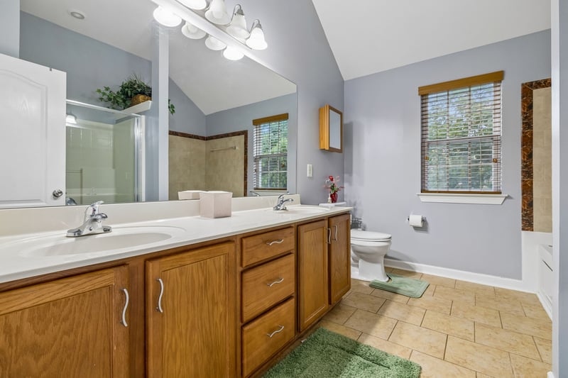 2133 Christina Ct, Hermitage, TN 37076