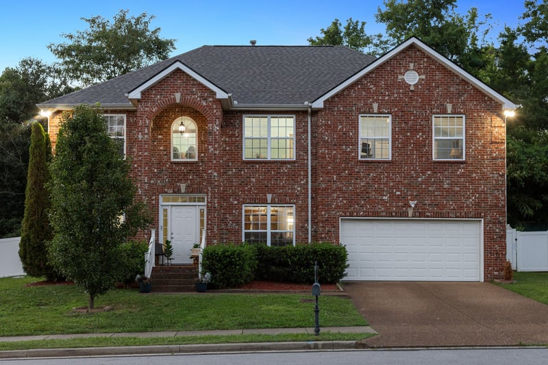 2133 Christina Ct, Hermitage, TN 37076