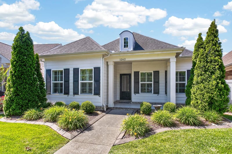 1262 Charleston Blvd, Murfreesboro, TN 37130