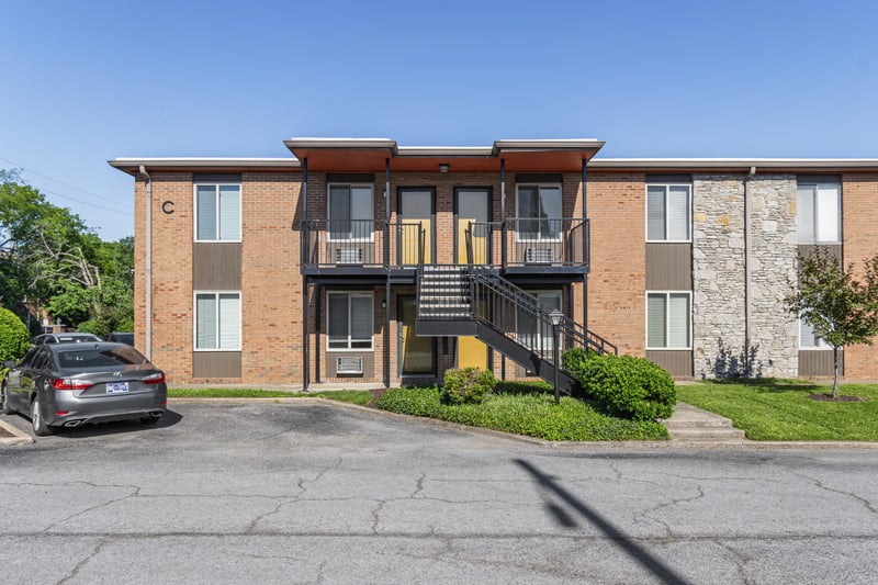 3600 Hillsboro Pike #C9, Nashville, TN 37215