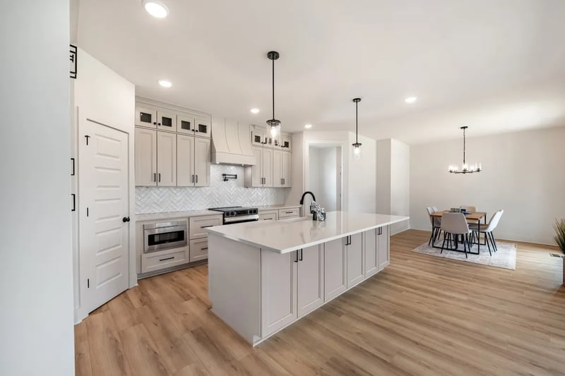 204 Trefethen Dr, White House, TN 37188