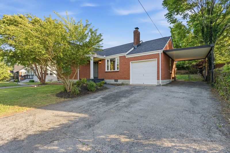 1140 Ardee Ave, Nashville, TN 37216
