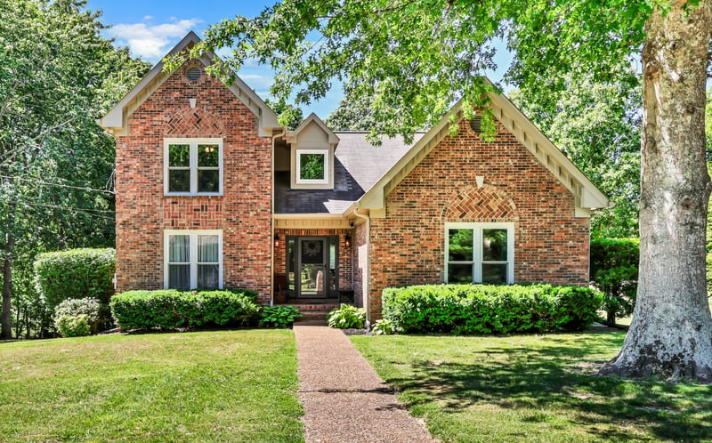 200 Plantation Ct, Dickson, TN 37055