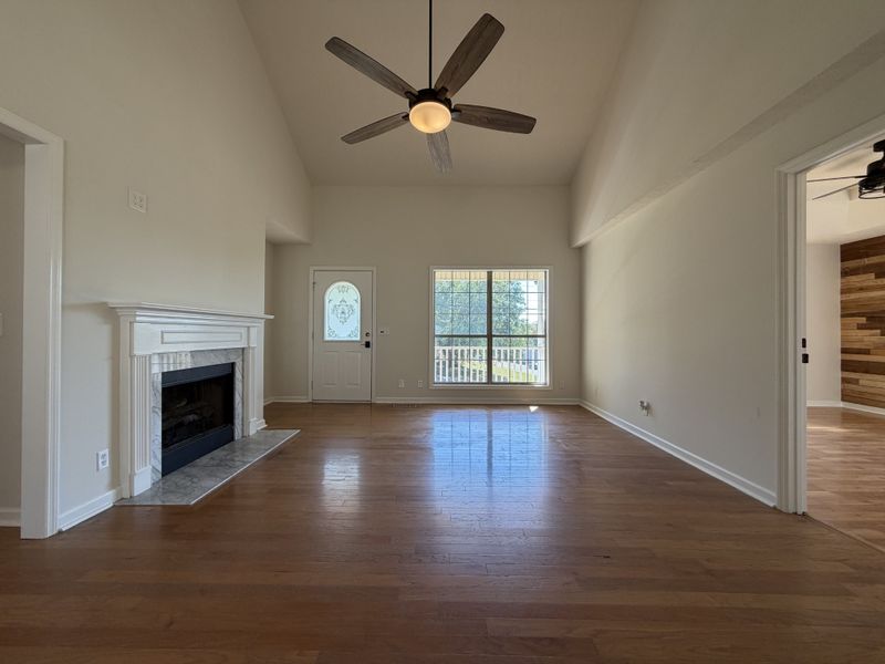 1037 Shadowbrook Dr, Greenbrier, TN 37073