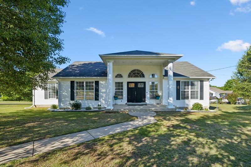 406 Alydar Dr, Watertown, TN 37184