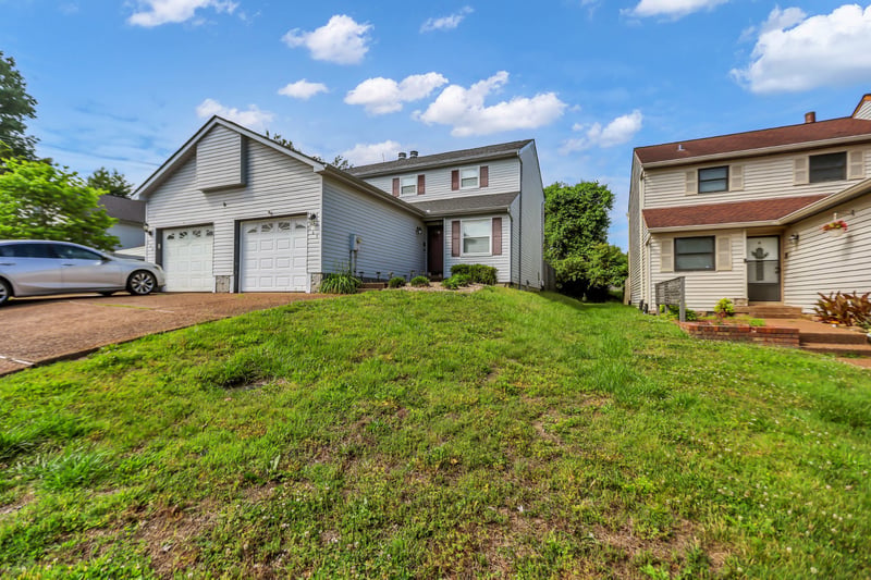 107 Maple Way N, Hendersonville, TN 37075