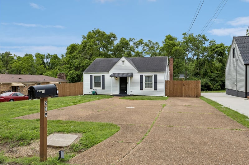219 Morton Ave, Nashville, TN 37211