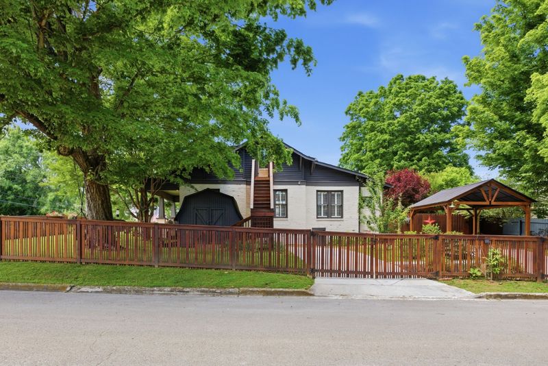 117 5th Ave, Columbia, TN 38401