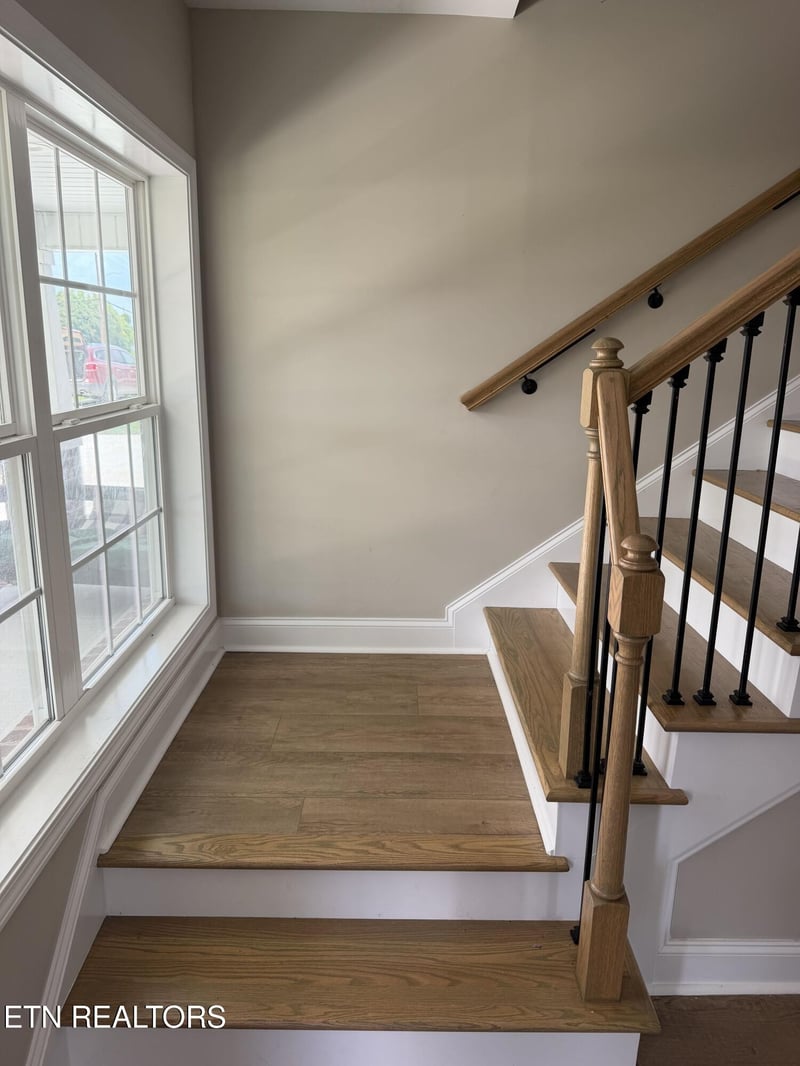334 N Wright Rd, Alcoa, TN 37701
