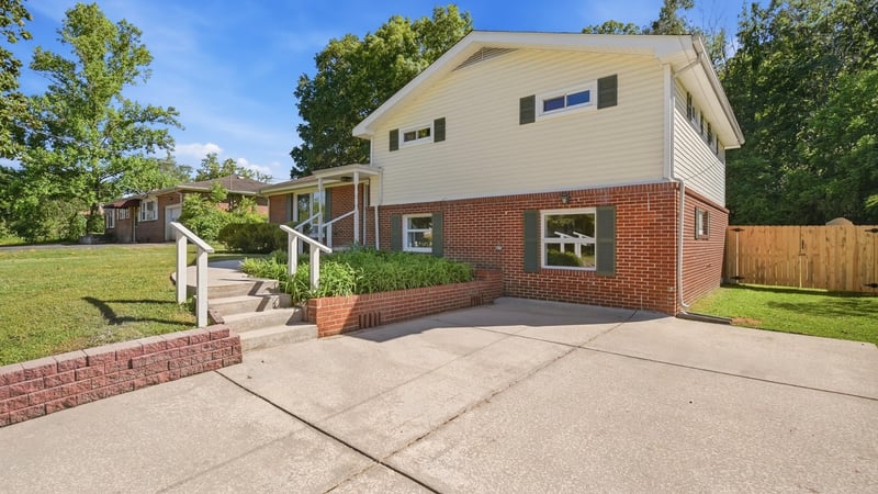 124 Coffman Dr, Fort Oglethorpe, GA 30742