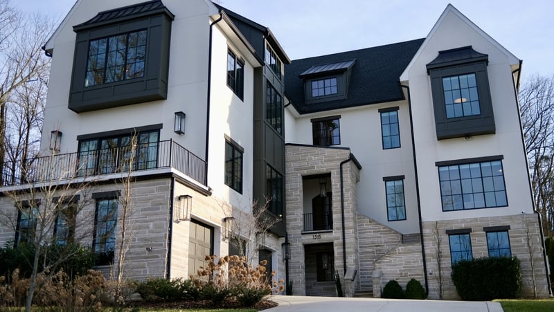 1315 Lone Oak Cir, Nashville, TN 37215