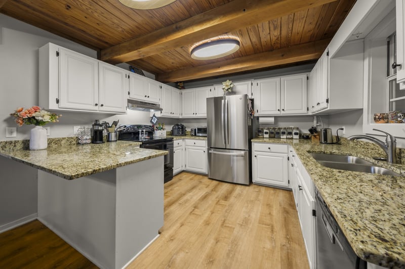 4536 Tanglewood Rd, Pegram, TN 37143