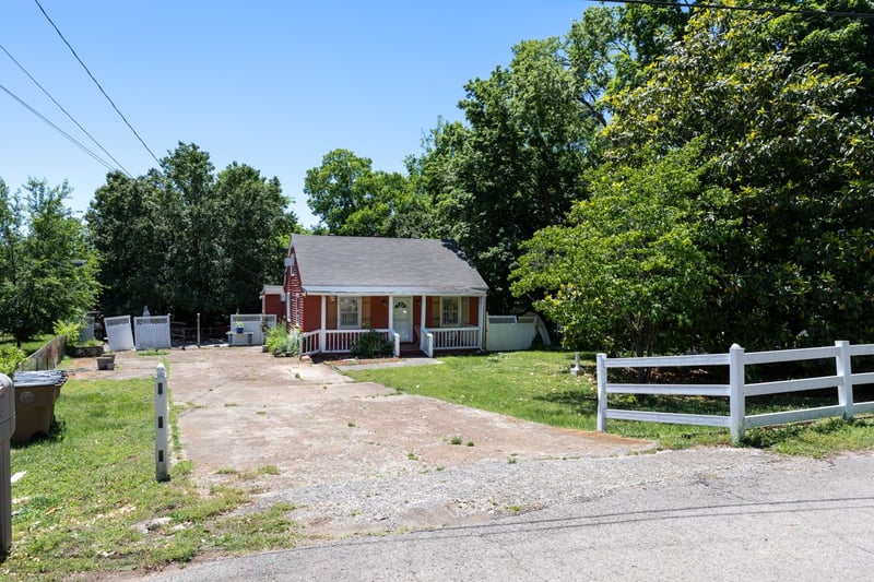 13 Belle Forrest Ave, Nashville, TN 37206