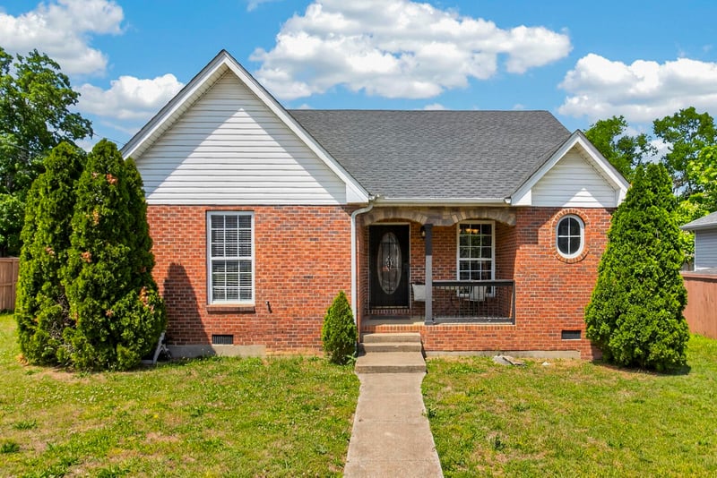 801 N Dupont Ave N, Madison, TN 37115