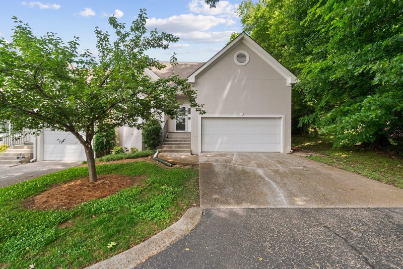 108 Hicks Rd, Nashville, TN 37221