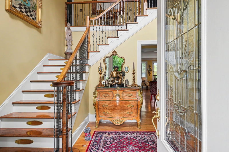 1523 North Main St, Mount Pleasant, TN 38474