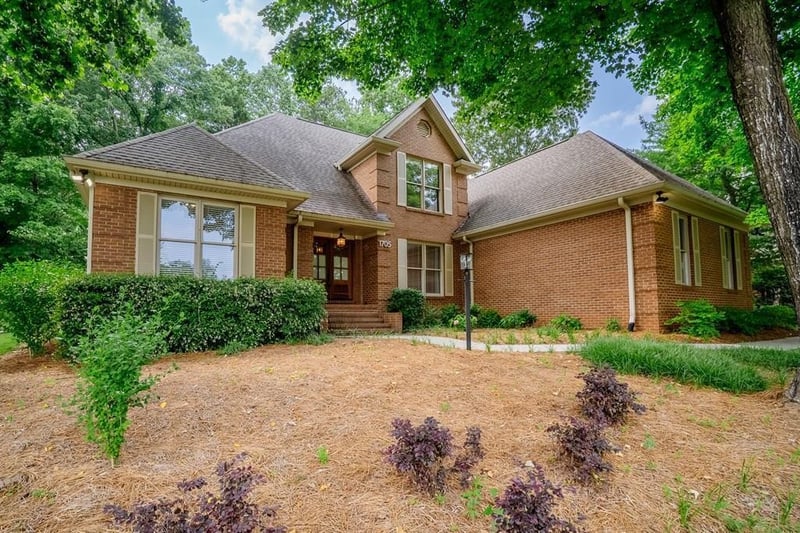 1705 Wellington Dr NW, Dalton, GA 30720