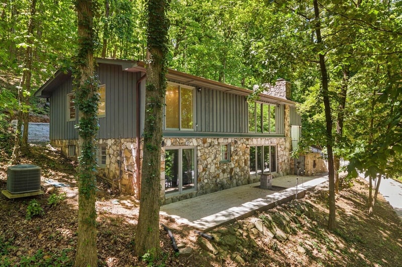 2312 W Mount Haven Dr, Dalton, GA 30720