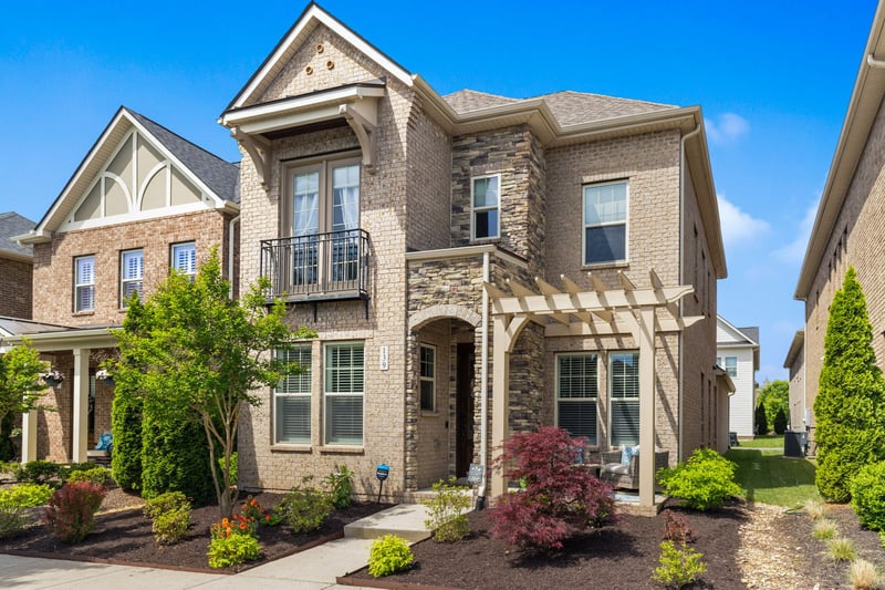 139 Benjamin Ln, Hendersonville, TN 37075