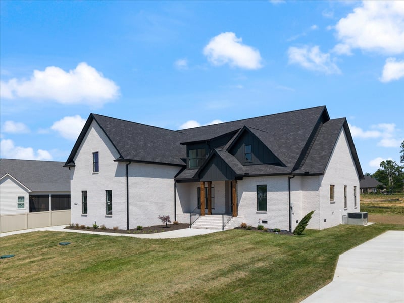 2813 Canfield Dr, Murfreesboro, TN 37128