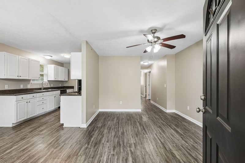 511 Hayes St, Springfield, TN 37172