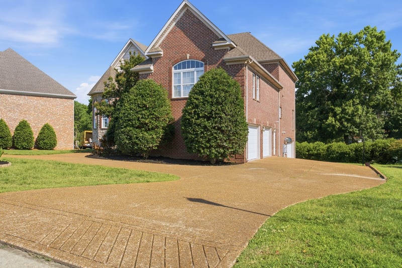 1560 Stokley Ln, Old Hickory, TN 37138