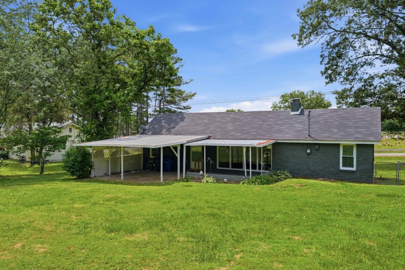 515 E Rasch Rd, Florence, AL 35633