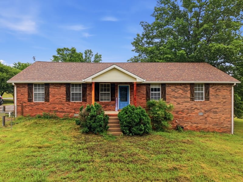 5 Allen Ln, Brush Creek, TN 38547