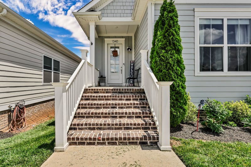 1340 Hicks Edgen Rd, Pleasant View, TN 37146