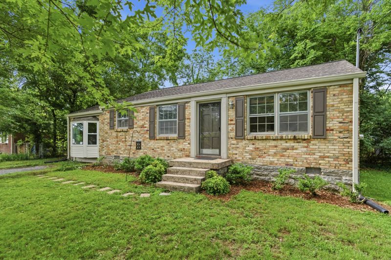 704 Mccarley Ave, Madison, TN 37115