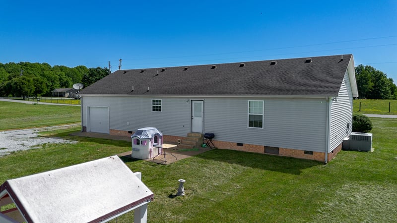 491 White Rd, Portland, TN 37148