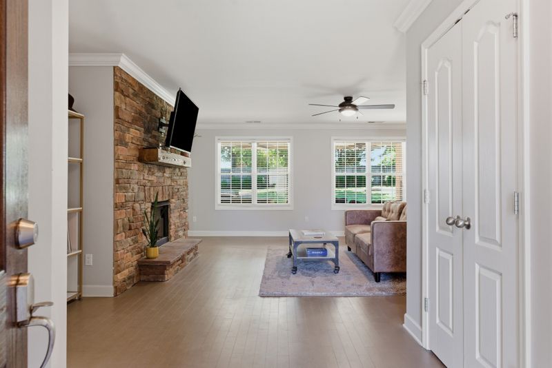 901 Hot Springs Ct, Gallatin, TN 37066