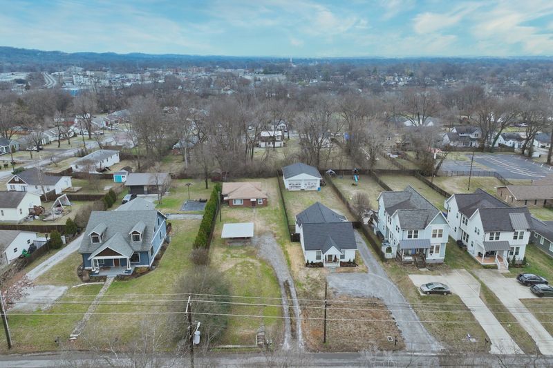 1219 Mcgavock Pike, Nashville, TN 37216
