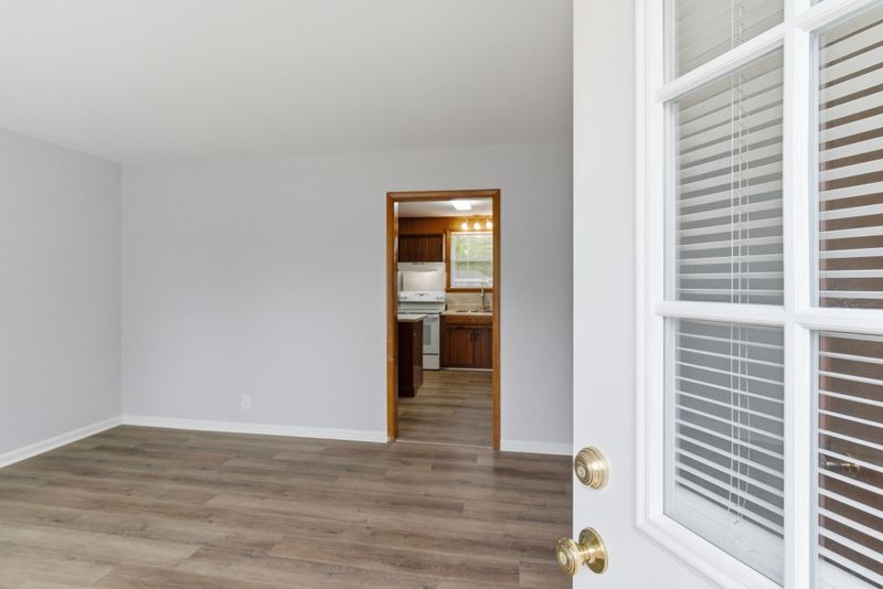 5020 Bonnameade Dr, Hermitage, TN 37076