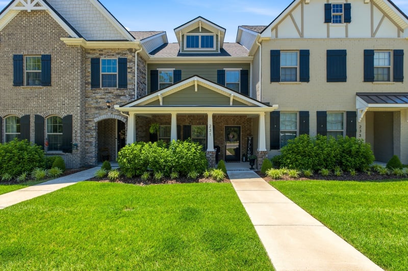 231 Grandstand Blvd, Gallatin, TN 37066