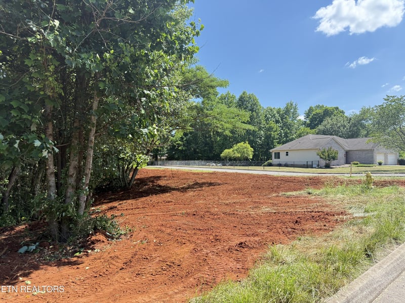 305 Oakwood Estates Dr Lot 78, Lenoir City, TN 37772