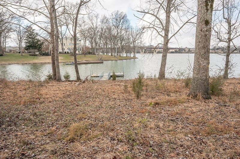 255 Cherokee Dock Rd, Lebanon, TN 37087
