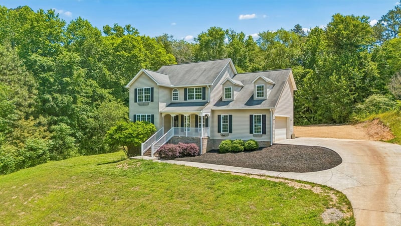 383 Bloomington Dr, Dalton, GA 30721