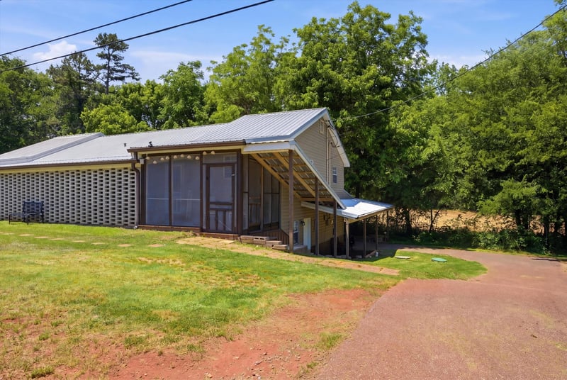 4881 Cleveland Hw, Cohutta, GA 30710