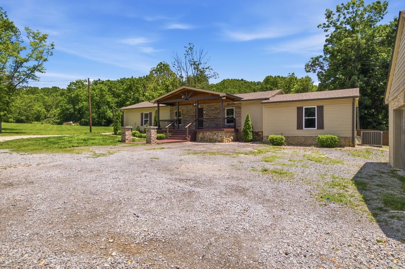 1019 Keytown Rd, Portland, TN 37148